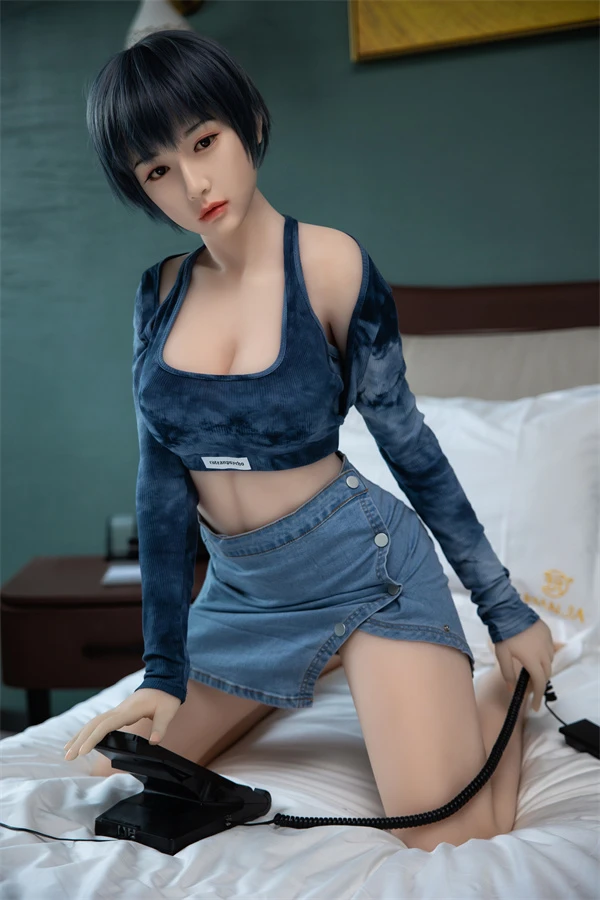 Sexy Asian Silicone Sex Dolls Pamela