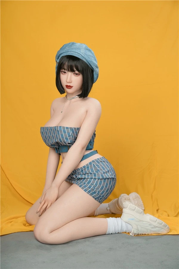 Asian Sexy Sex Dolls with Big Breasts Lyra