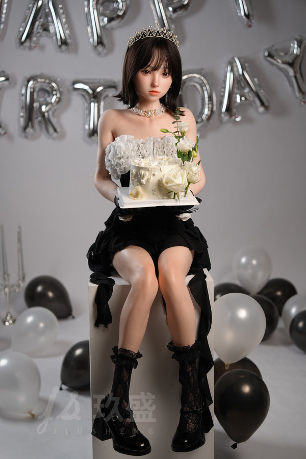 Cute Asian Small-Chested Silicone Sex Doll Skye