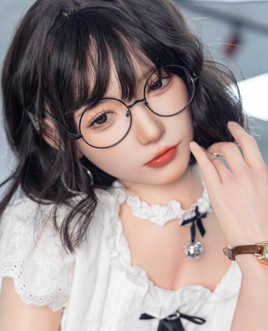 Cute Asian Sex Dolls Brianna