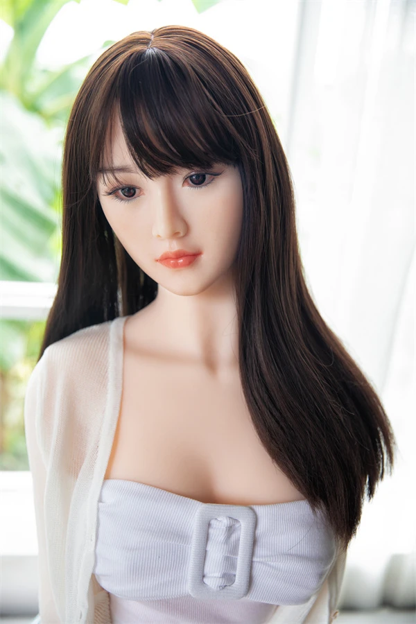 Full-Size Sexy Asian Sex Dolls poppy