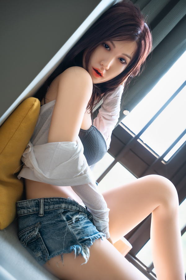 Japanese Silicone Sex Dolls  Large Breasts Heidi