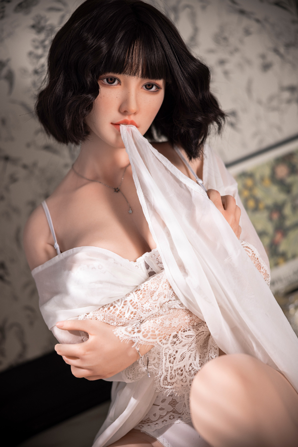 Sexy Asian Silicone Sex Dolls Daisy