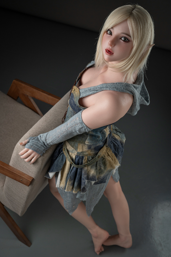 Cute Asian Blonde Silicone Sex Doll Riley