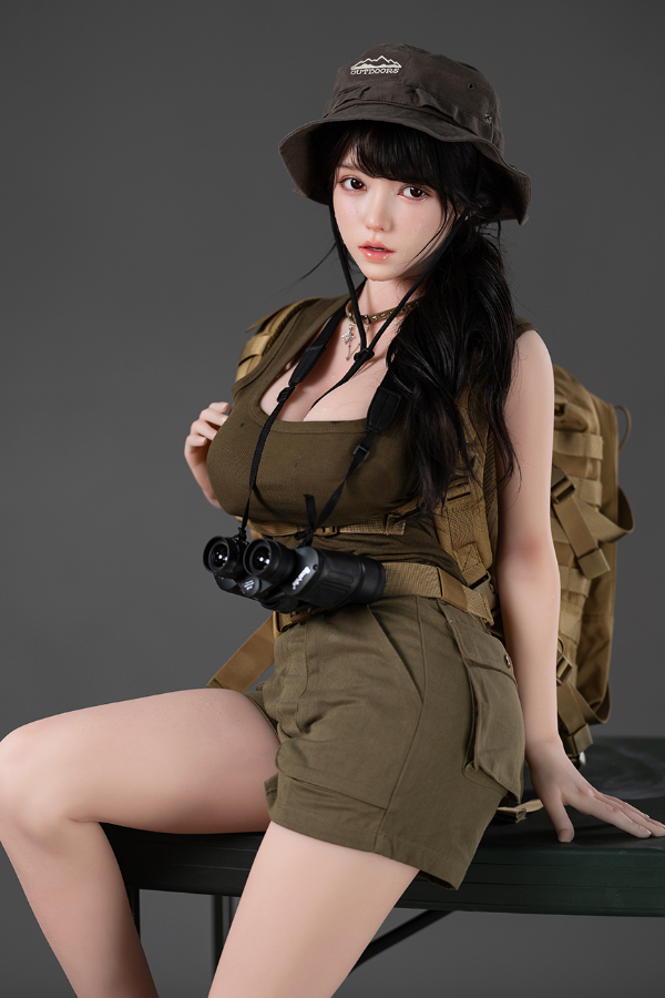 Full-Size Cute Asian Sex Dolls Sherry